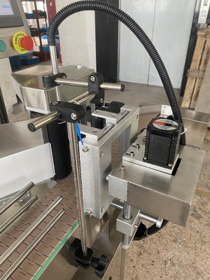 Round Bottle Glass Bottle Sticker Label Automatic Labeling Machine for Food Beverage