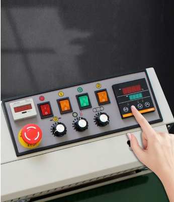 Continuous Band Plastic Bag Sealer for Pouch Sealing on Desktop at 220V/110V Voltage