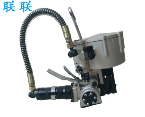32mm Metal Strip Pneumatic Strapping Machine with and Strap Size 19/25/32* 0.8-1.2 mm